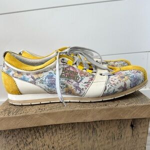 Kamo-Gutsu Handmade Italian Leather Sneakers Women’s Size 11. Beautifully Unique